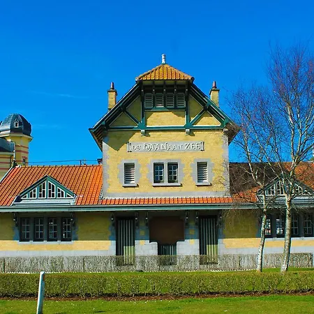 Cozy Holiday Home In De Haan With Private Terrace *