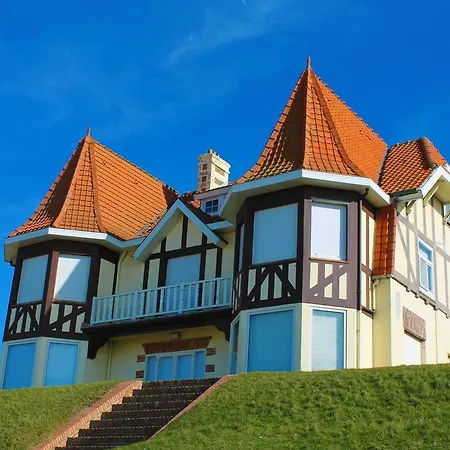 Ferienhaus Cozy Holiday Home In De Haan With Private Terrace