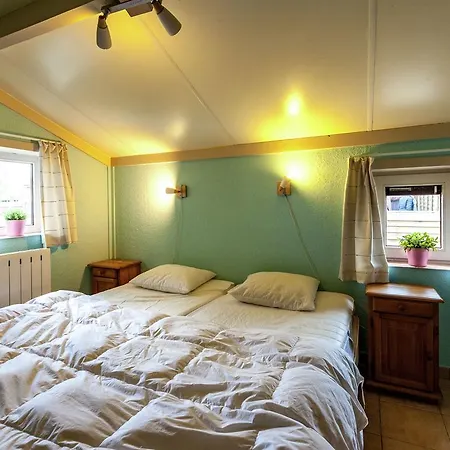 Ferienhaus Cozy Holiday Home In De Haan With Private Terrace